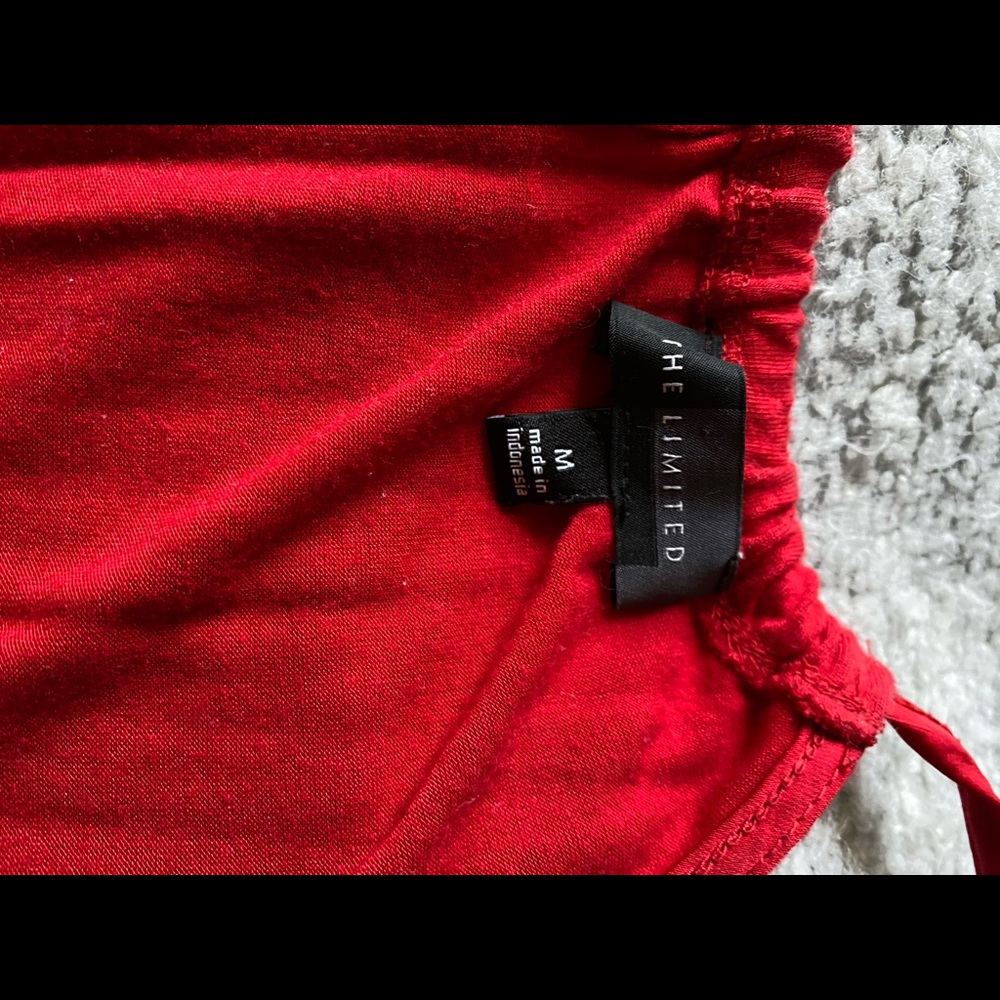 Tank top. - Picture 3 of 3